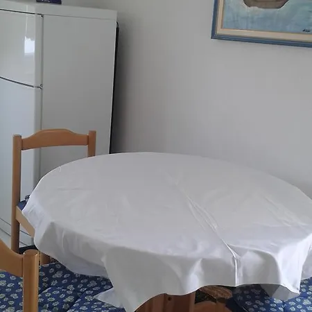 Studio Zivogosce Porat 13853a Appartement