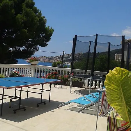 Appartement Studio Zivogosce Porat 13853a *